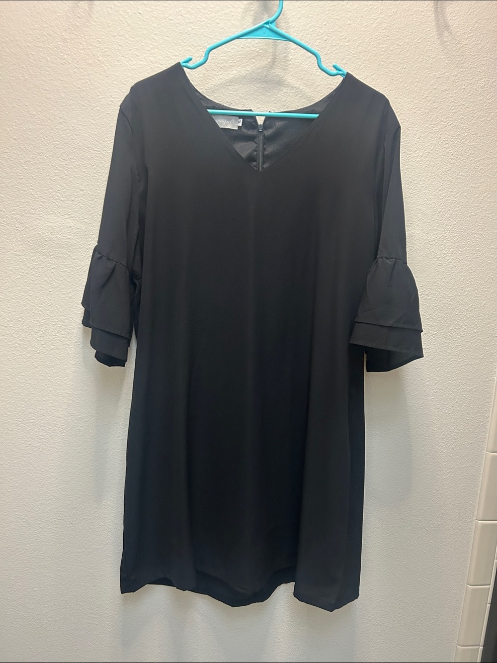 Black Ruffle-sleeve Shift Dress